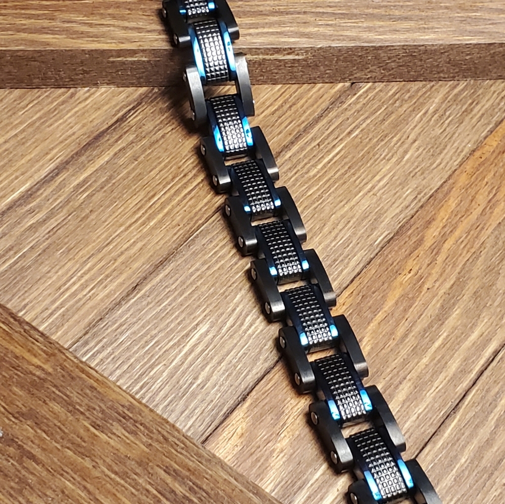 Mens stainless steel bracelet